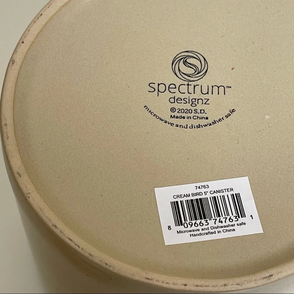 Spectrum Inhomestylez Larger Spring Bird Reactive Canister
